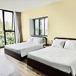Han Riverine Hotel & Cafeteria Danang